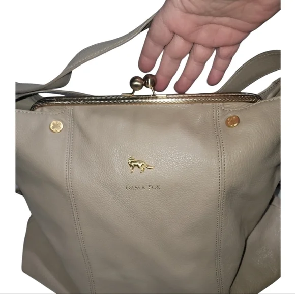 Emma Fox Dressage Kiss Lock Hobo Bag Cream Gold Hardware Lined - Picture 8 of 13